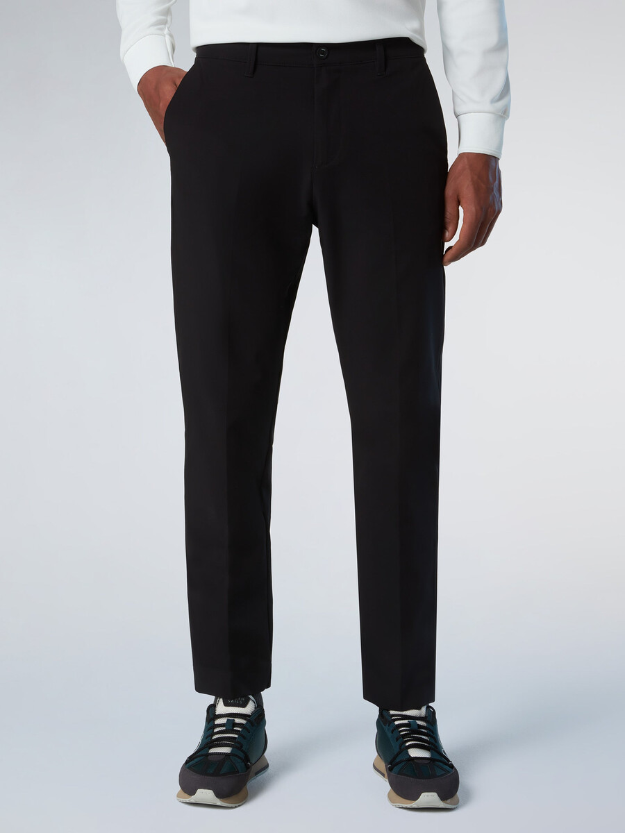 calças chino defender de corte slim