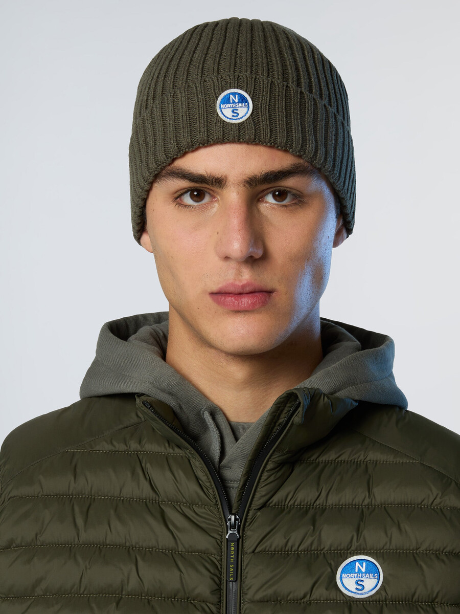 gorro canelado com forro de lã polar