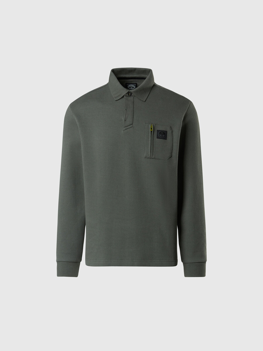 camisa polo com bolso no peito