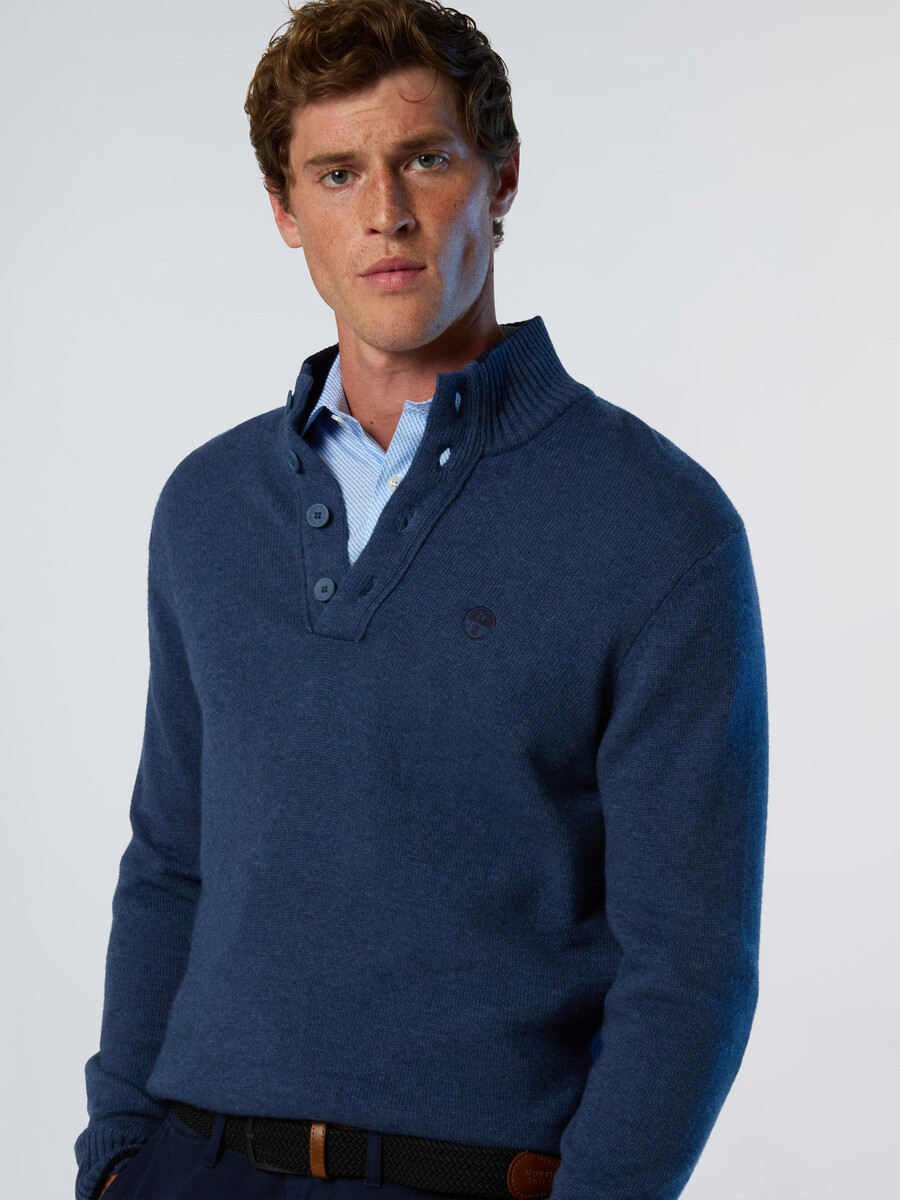 suéter de cashmere com fechamento frontal por botões