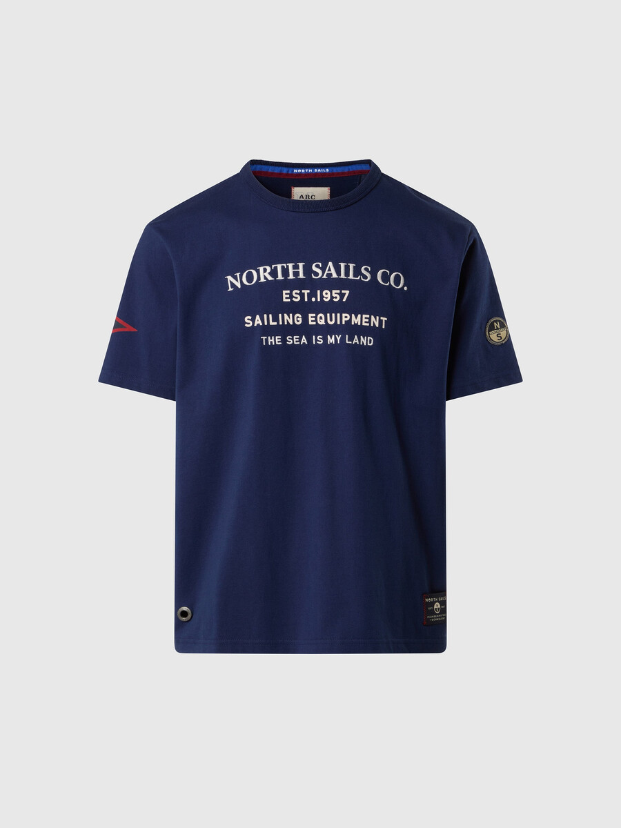 camiseta com estampa náutica
