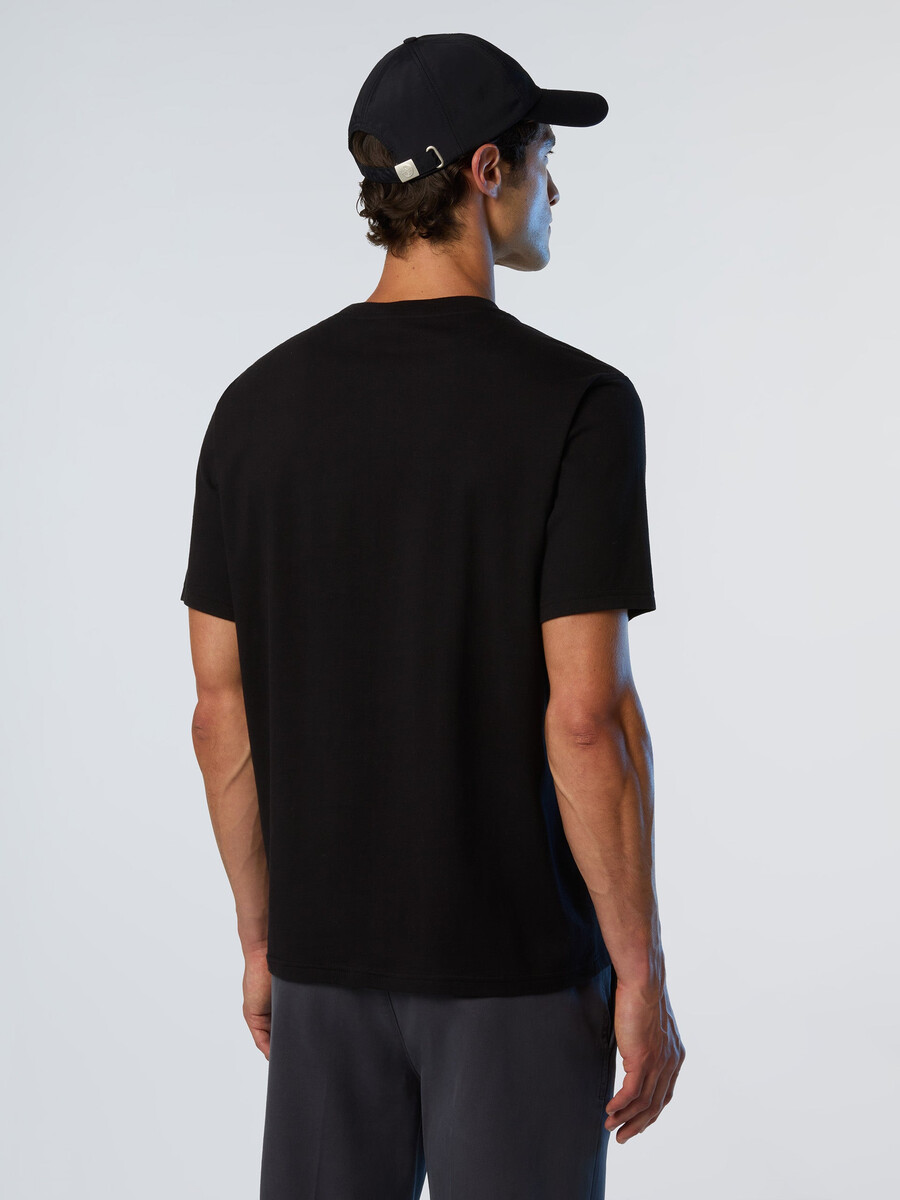 camiseta com estampa maxi
