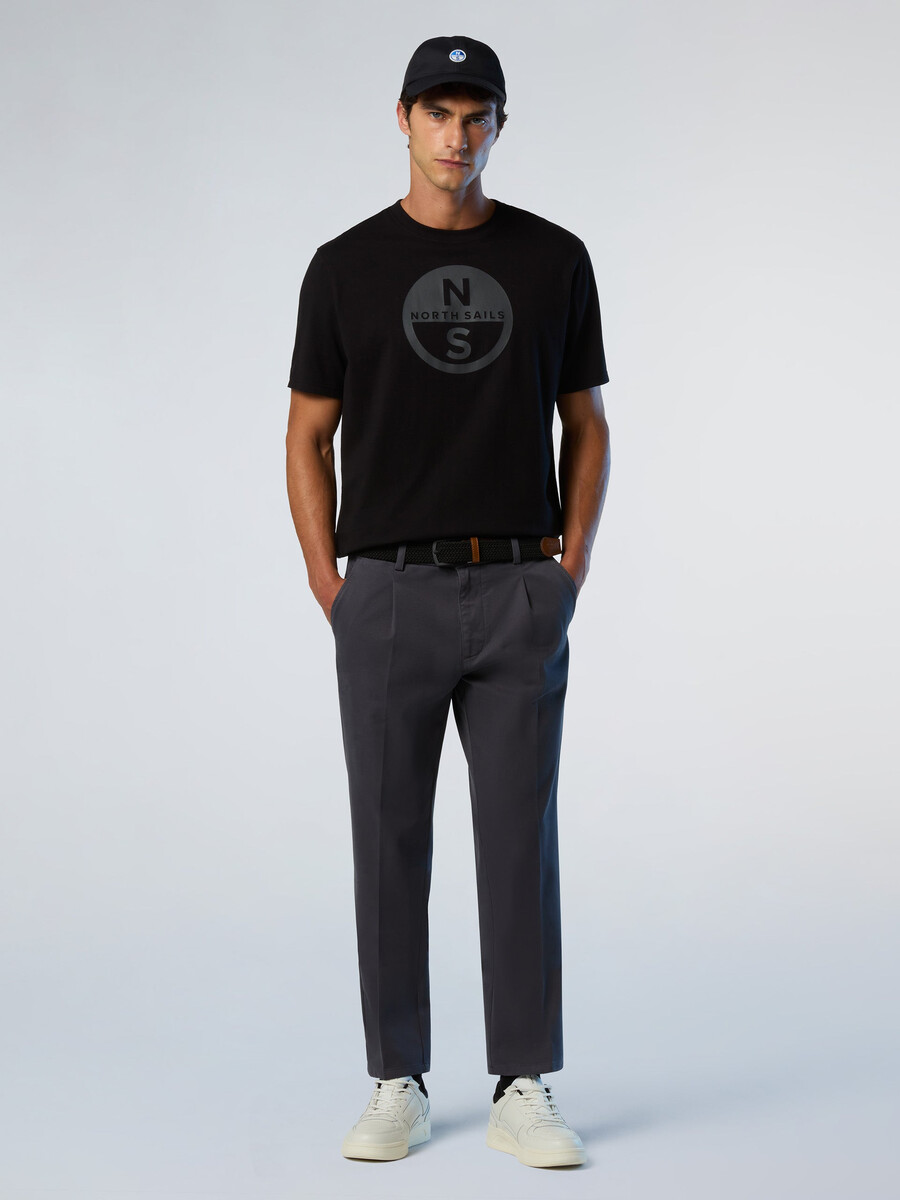 camiseta com estampa maxi